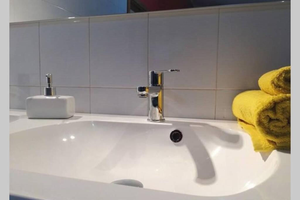 Big Relax Apartment With Swimming Pool And A Peaceful Garden In A Private Villa Сесту Экстерьер фото